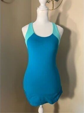 Lululemon Inner Strength Athletic Tank Top in Oasis River Rock Aqua Teal Size 4